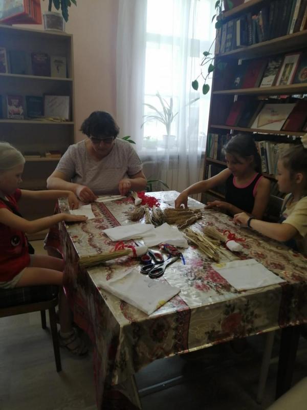 Кукла Метлушка