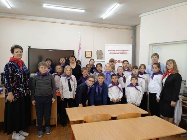 Будь готов! К Дню рождения пионерской организации...