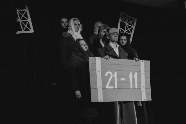Музыкально-литературная композиция "Я говорю с тобой из Ленинграда", посвящённая дню снятия блокады Ленинграда