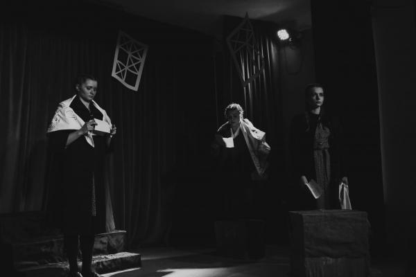 Музыкально-литературная композиция "Я говорю с тобой из Ленинграда", посвящённая дню снятия блокады Ленинграда